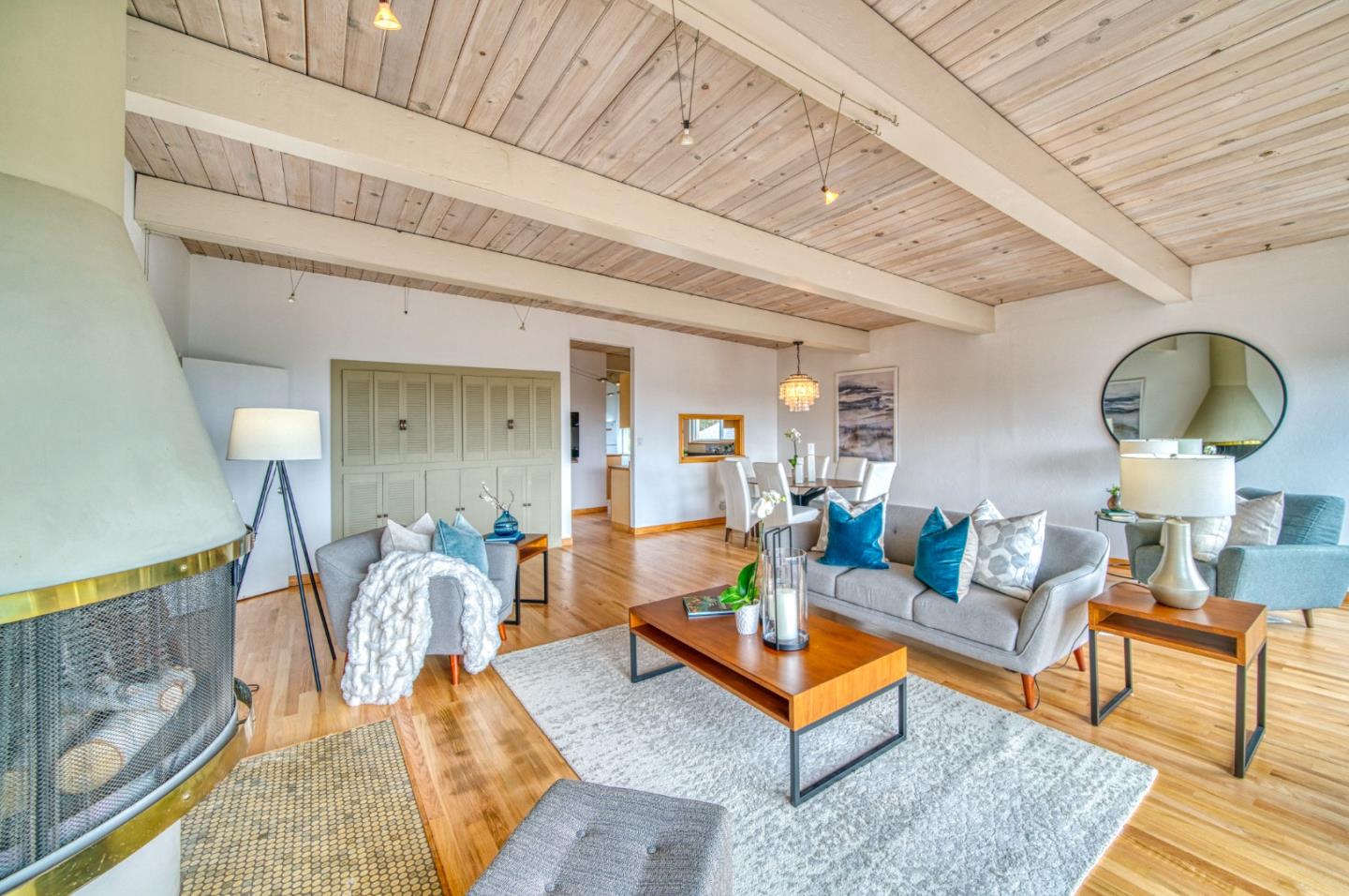 Detail Gallery Image 19 of 55 For 215 El Granada Blvd, Half Moon Bay,  CA 94019 - 3 Beds | 2 Baths