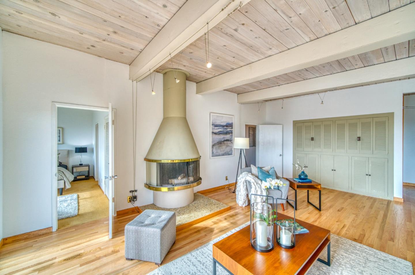 Detail Gallery Image 28 of 55 For 215 El Granada Blvd, Half Moon Bay,  CA 94019 - 3 Beds | 2 Baths