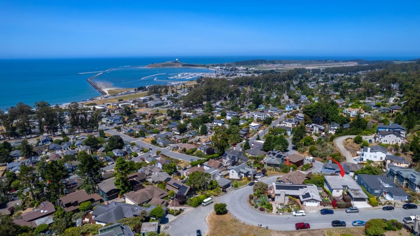 Detail Gallery Image 54 of 55 For 215 El Granada Blvd, Half Moon Bay,  CA 94019 - 3 Beds | 2 Baths