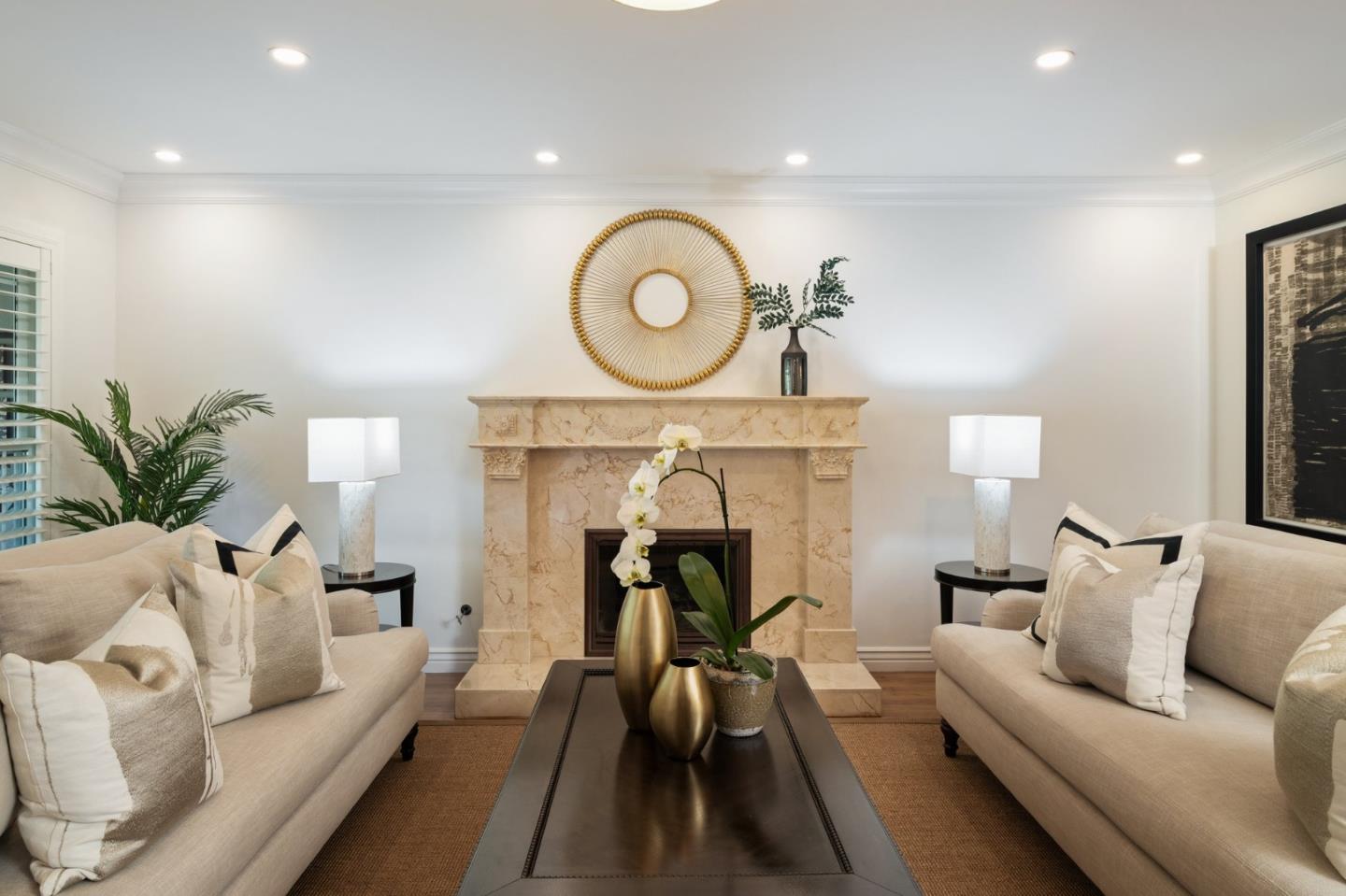 Detail Gallery Image 3 of 26 For 2403 Washington Ave, Redwood City,  CA 94061 - 3 Beds | 2/1 Baths