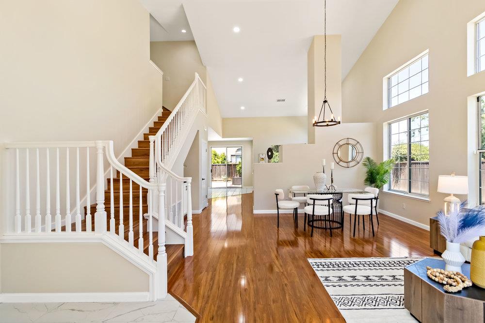 Detail Gallery Image 13 of 66 For 4551 Encanto Way, San Jose,  CA 95135 - 4 Beds | 3 Baths