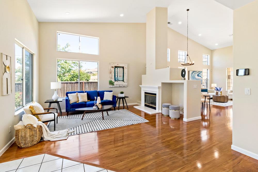 Detail Gallery Image 20 of 66 For 4551 Encanto Way, San Jose,  CA 95135 - 4 Beds | 3 Baths