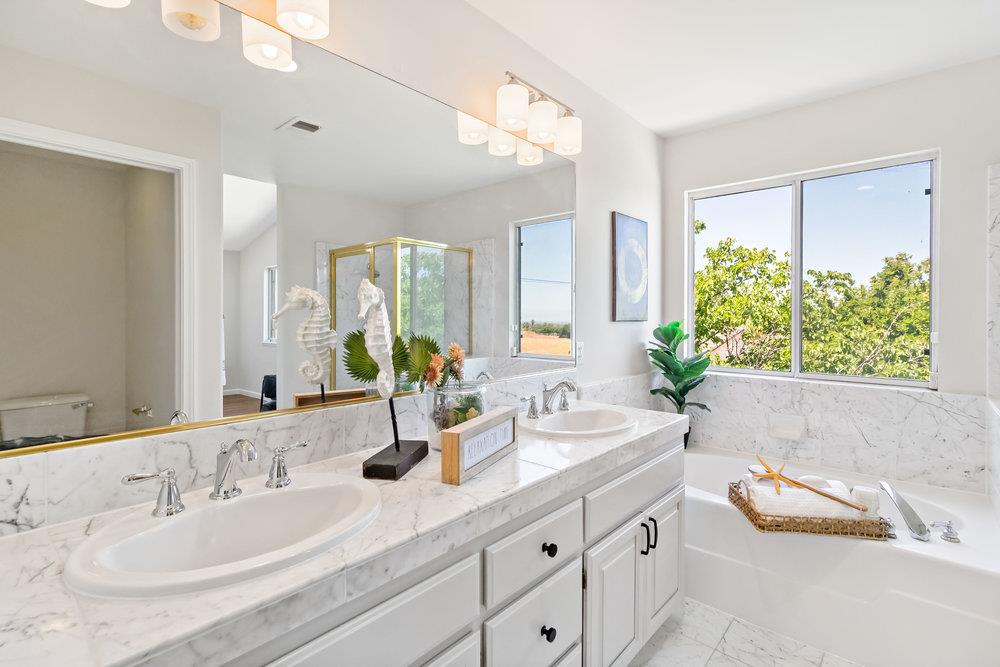 Detail Gallery Image 34 of 66 For 4551 Encanto Way, San Jose,  CA 95135 - 4 Beds | 3 Baths
