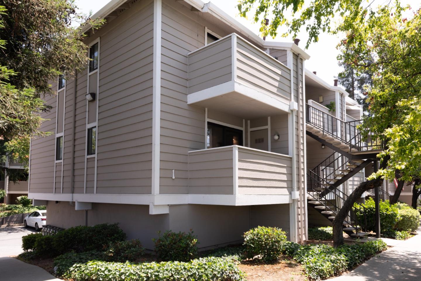 Thumbnail for 300 Stonegate Cir, San Jose, CA 95110