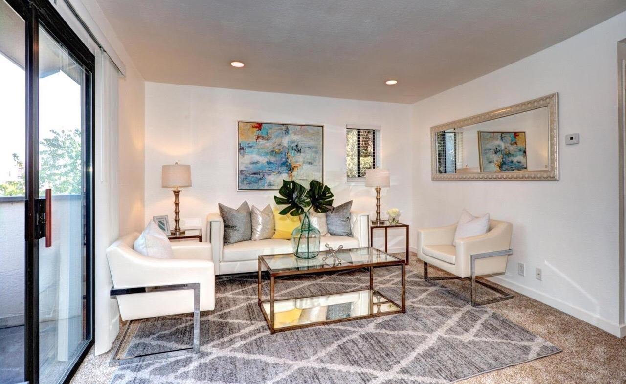 Detail Gallery Image 10 of 20 For 300 Stonegate Cir, San Jose,  CA 95110 - 2 Beds | 1 Baths