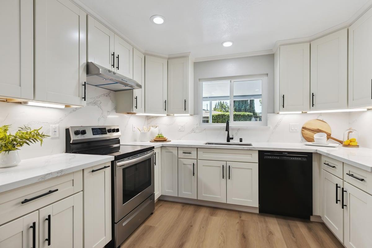 Detail Gallery Image 17 of 38 For 5933 Dunn Ave, San Jose,  CA 95123 - 4 Beds | 2 Baths