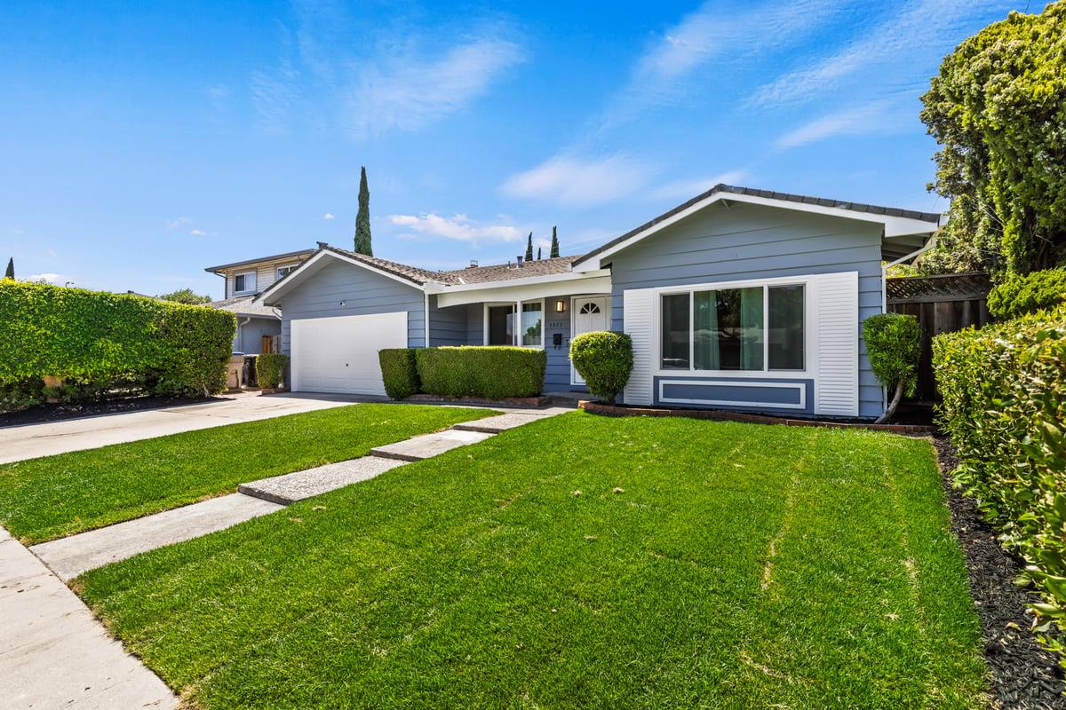 Detail Gallery Image 4 of 38 For 5933 Dunn Ave, San Jose,  CA 95123 - 4 Beds | 2 Baths