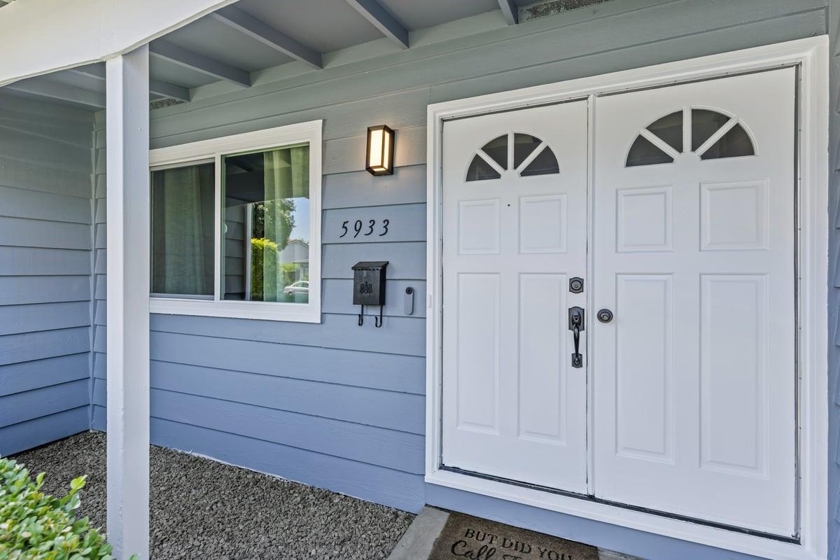 Detail Gallery Image 6 of 38 For 5933 Dunn Ave, San Jose,  CA 95123 - 4 Beds | 2 Baths