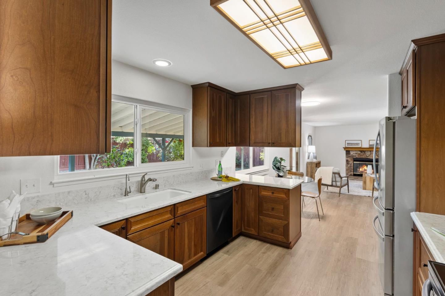 Detail Gallery Image 15 of 41 For 1760 Almond Way, Morgan Hill,  CA 95037 - 5 Beds | 3 Baths
