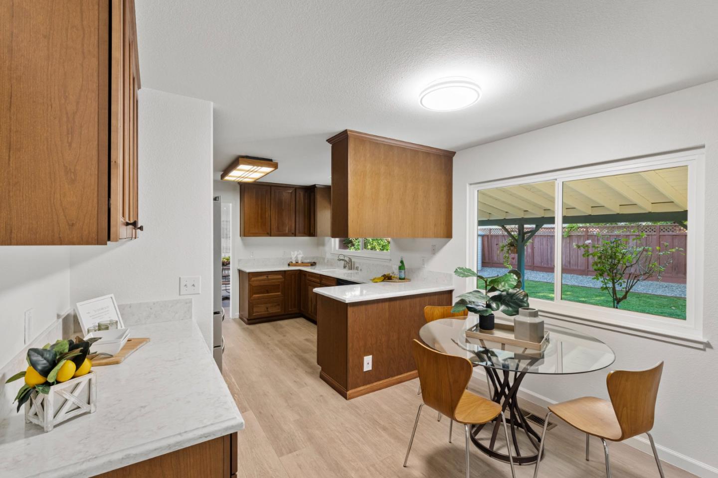 Detail Gallery Image 17 of 41 For 1760 Almond Way, Morgan Hill,  CA 95037 - 5 Beds | 3 Baths