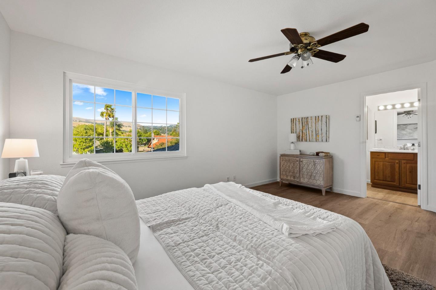 Detail Gallery Image 26 of 41 For 1760 Almond Way, Morgan Hill,  CA 95037 - 5 Beds | 3 Baths