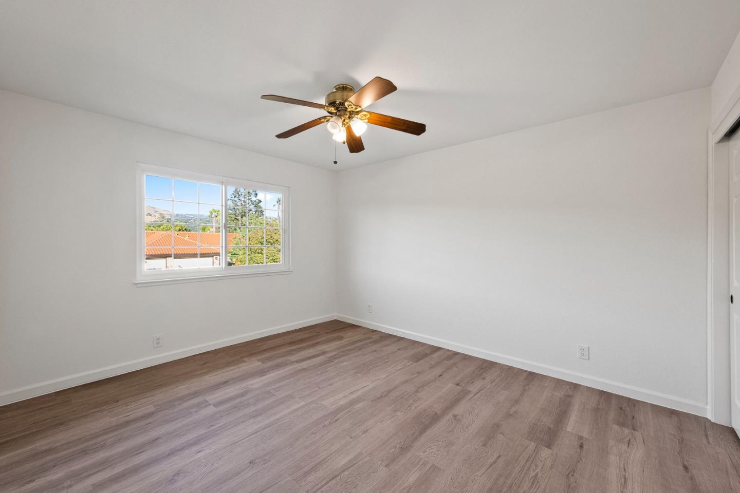 Detail Gallery Image 27 of 41 For 1760 Almond Way, Morgan Hill,  CA 95037 - 5 Beds | 3 Baths