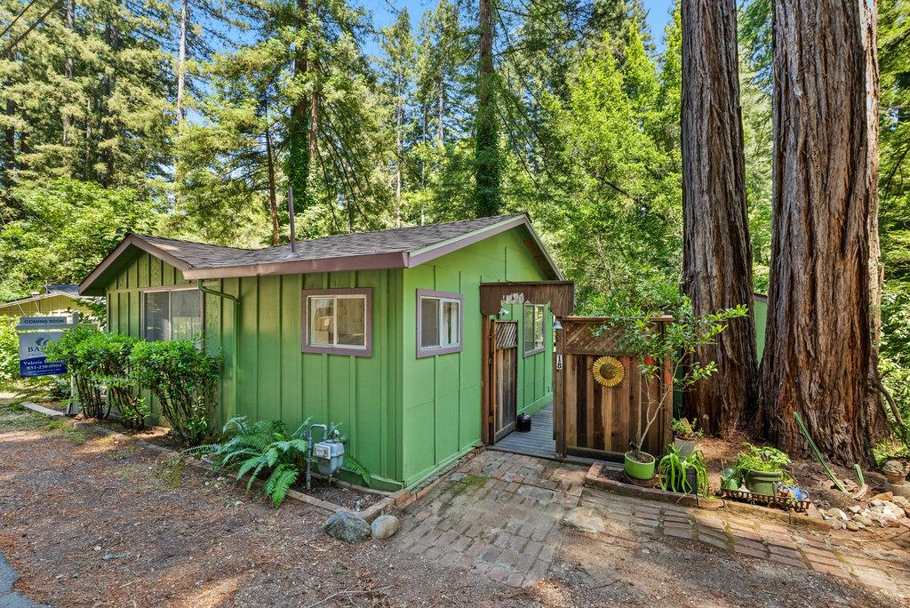 Detail Gallery Image 22 of 26 For 13550 Bear Creek Rd #18,  Boulder Creek,  CA 95006 - 2 Beds | 1 Baths
