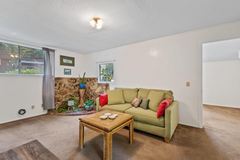 Detail Gallery Image 9 of 26 For 13550 Bear Creek Rd #18,  Boulder Creek,  CA 95006 - 2 Beds | 1 Baths