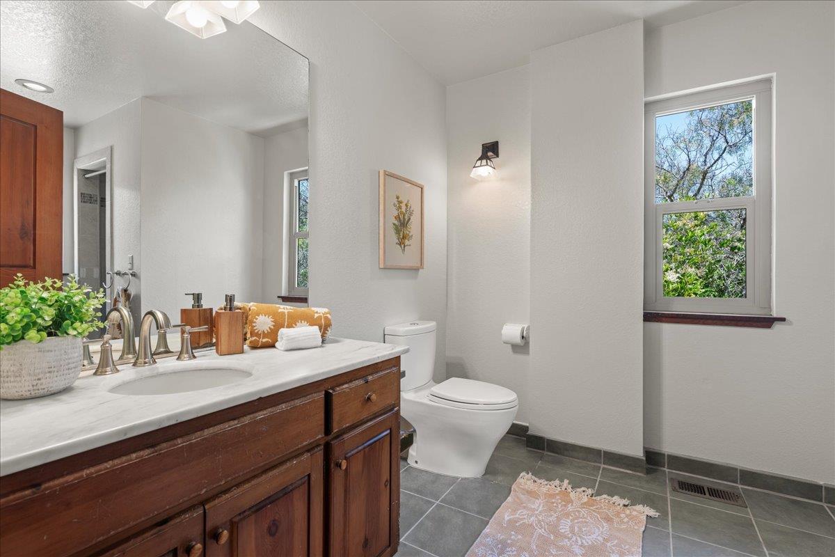 Detail Gallery Image 25 of 42 For 746 Western Dr, Santa Cruz,  CA 95060 - 4 Beds | 2 Baths