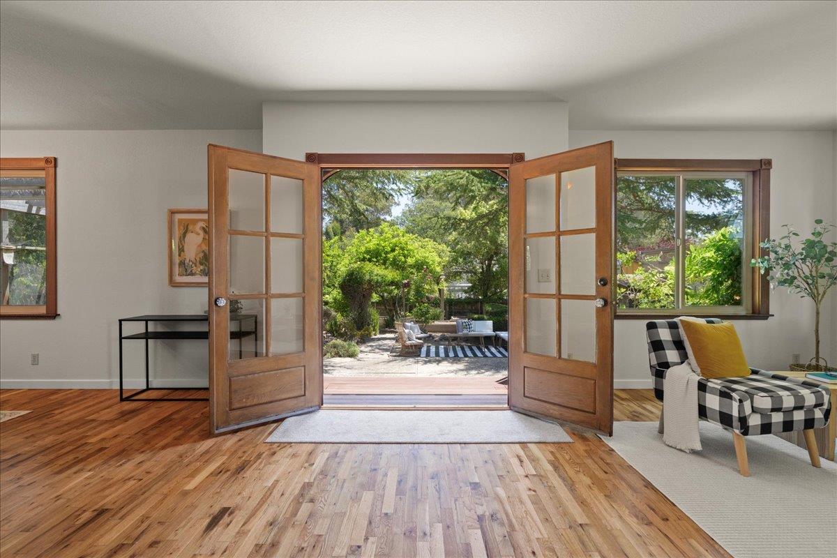 Detail Gallery Image 27 of 42 For 746 Western Dr, Santa Cruz,  CA 95060 - 4 Beds | 2 Baths