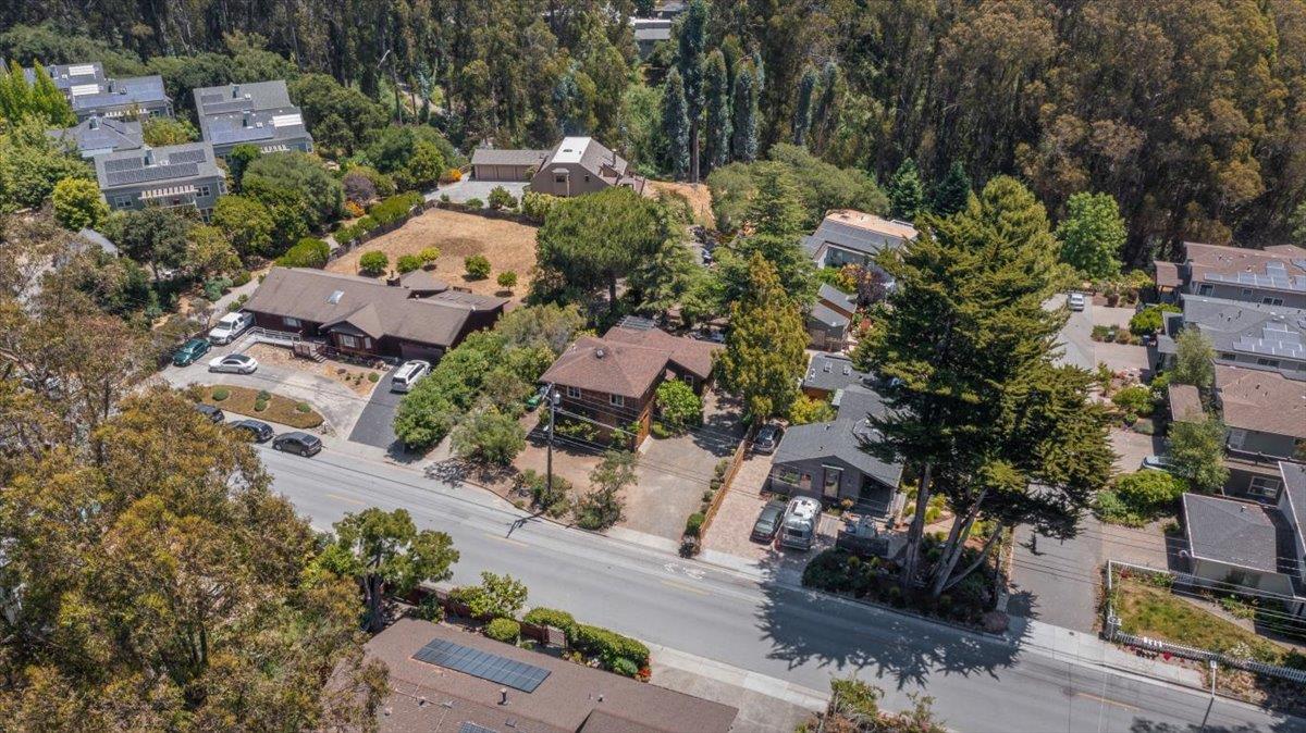 Detail Gallery Image 38 of 42 For 746 Western Dr, Santa Cruz,  CA 95060 - 4 Beds | 2 Baths