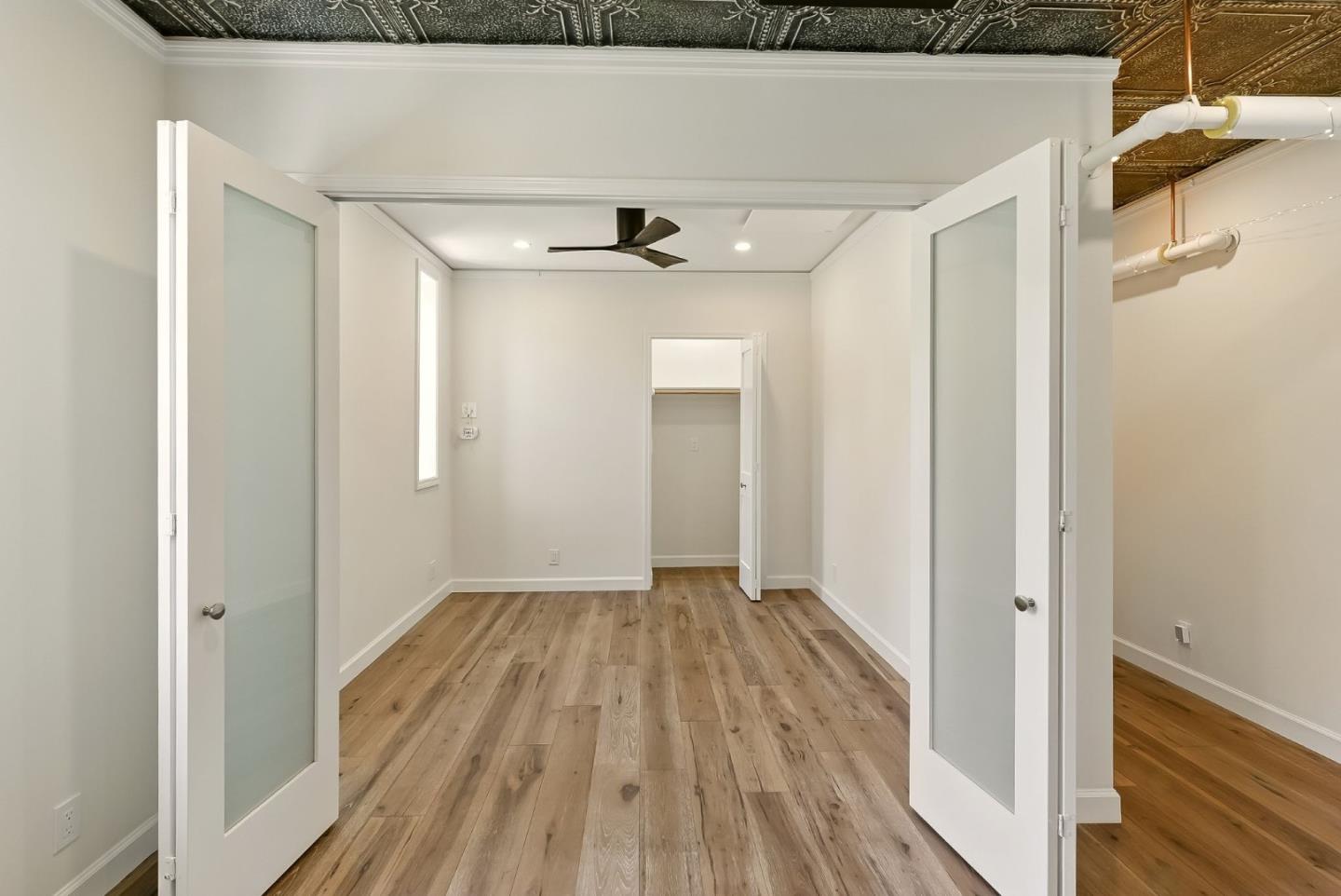 Detail Gallery Image 7 of 17 For 212 Eaton Rd #1,  San Mateo,  CA 94402 - 2 Beds | 1/1 Baths