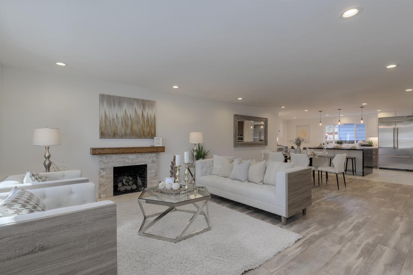 Detail Gallery Image 3 of 30 For 116 Daphne Way, East Palo Alto,  CA 94303 - 9 Beds | 6 Baths