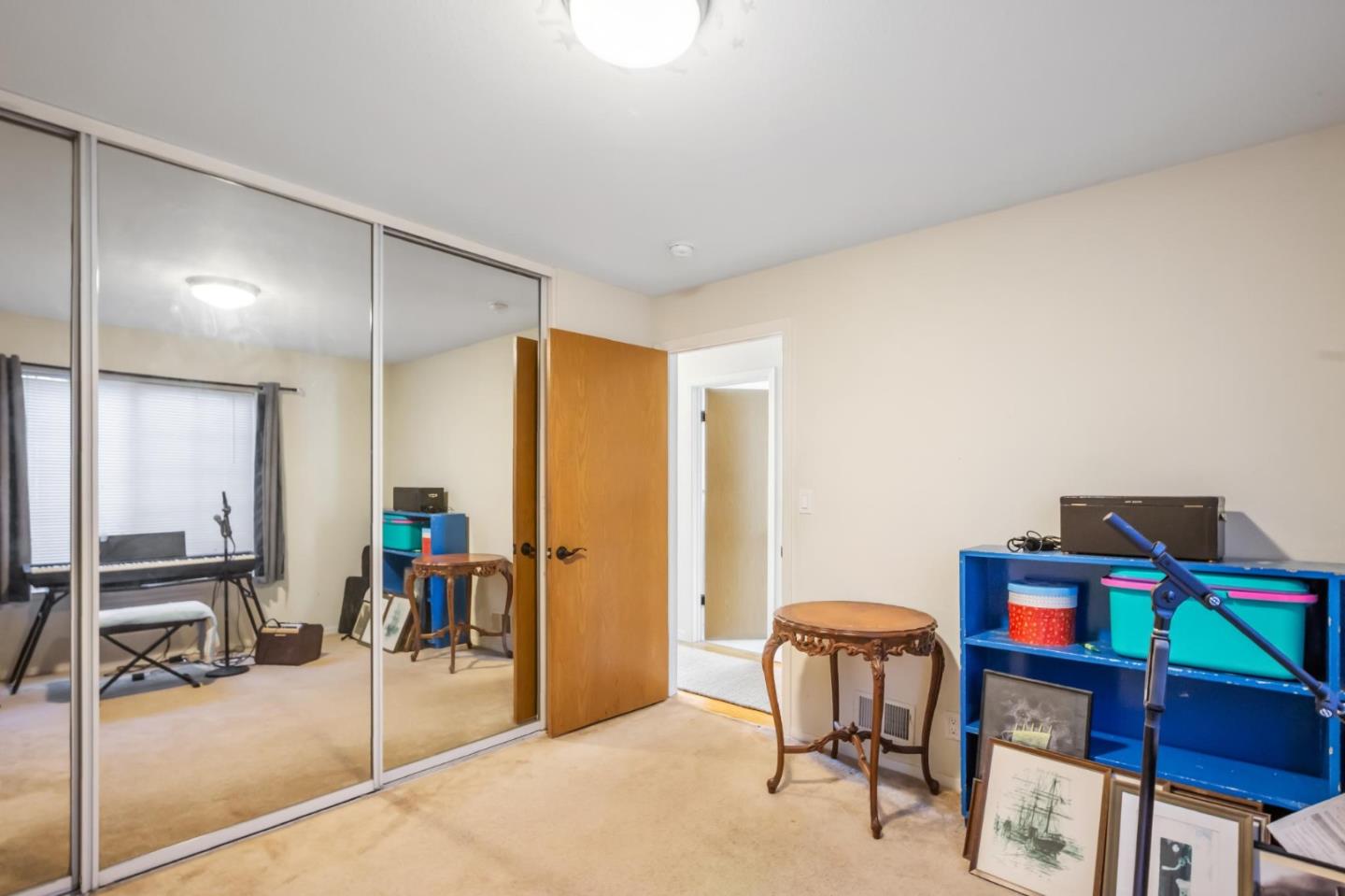 Detail Gallery Image 22 of 63 For 1615 Oakdale Ave, San Francisco,  CA 94124 - – Beds | – Baths