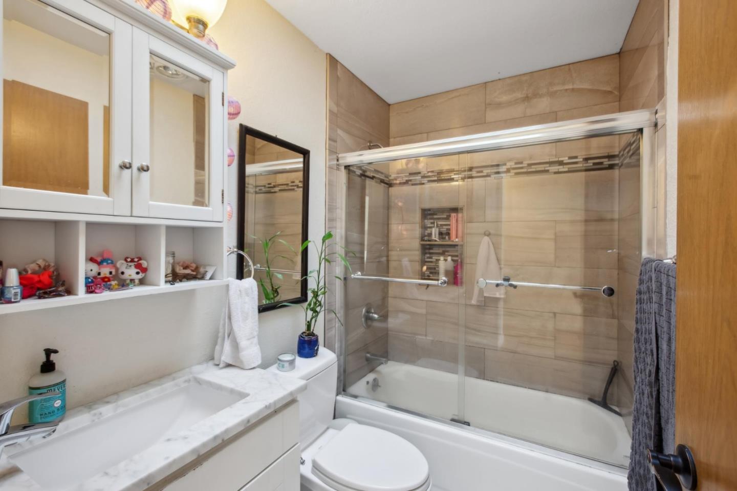 Detail Gallery Image 23 of 63 For 1615 Oakdale Ave, San Francisco,  CA 94124 - – Beds | – Baths