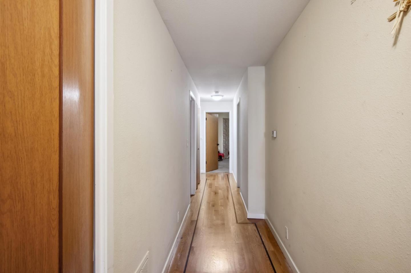 Detail Gallery Image 33 of 63 For 1615 Oakdale Ave, San Francisco,  CA 94124 - – Beds | – Baths