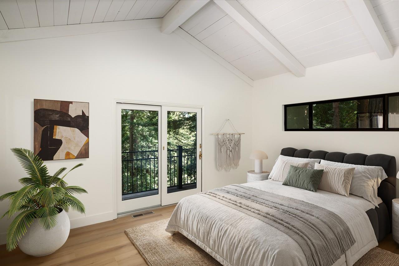 Detail Gallery Image 13 of 32 For 125 Grandview Dr, Woodside,  CA 94062 - 3 Beds | 3 Baths