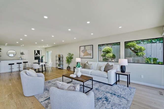 Detail Gallery Image 16 of 39 For 998 Flying Fish St, Foster City,  CA 94404 - 4 Beds | 2/1 Baths