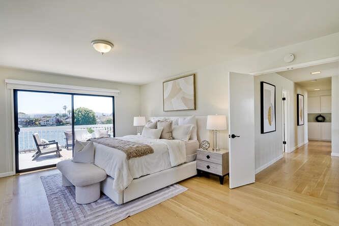 Detail Gallery Image 21 of 39 For 998 Flying Fish St, Foster City,  CA 94404 - 4 Beds | 2/1 Baths