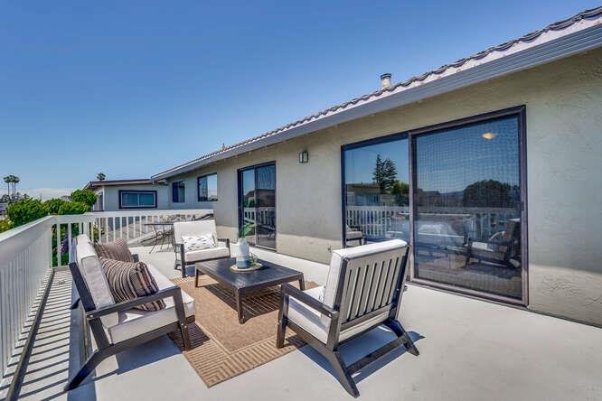 Detail Gallery Image 23 of 39 For 998 Flying Fish St, Foster City,  CA 94404 - 4 Beds | 2/1 Baths