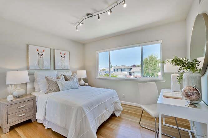Detail Gallery Image 28 of 39 For 998 Flying Fish St, Foster City,  CA 94404 - 4 Beds | 2/1 Baths