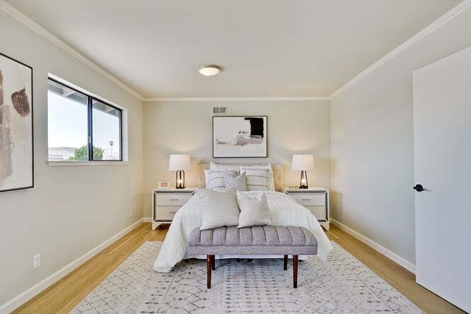 Detail Gallery Image 31 of 39 For 998 Flying Fish St, Foster City,  CA 94404 - 4 Beds | 2/1 Baths