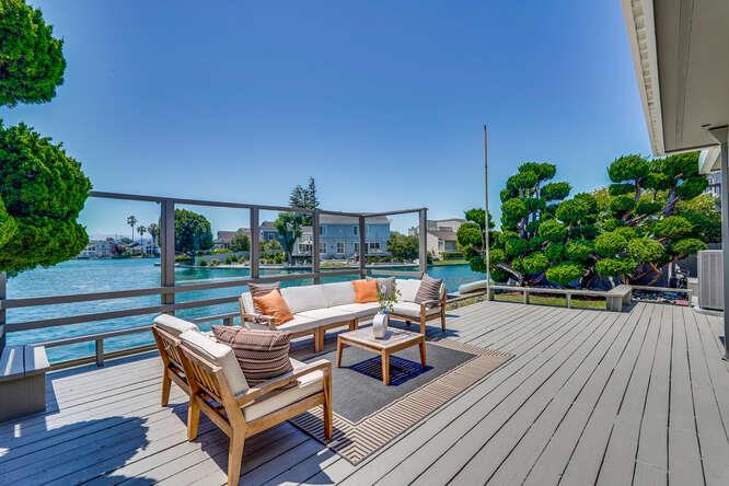 Detail Gallery Image 34 of 39 For 998 Flying Fish St, Foster City,  CA 94404 - 4 Beds | 2/1 Baths