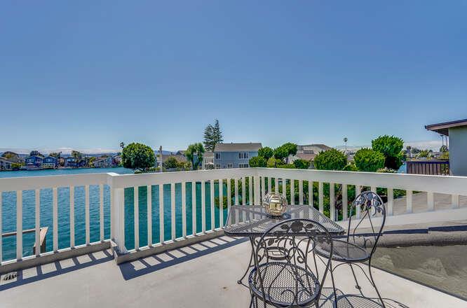 Detail Gallery Image 35 of 39 For 998 Flying Fish St, Foster City,  CA 94404 - 4 Beds | 2/1 Baths
