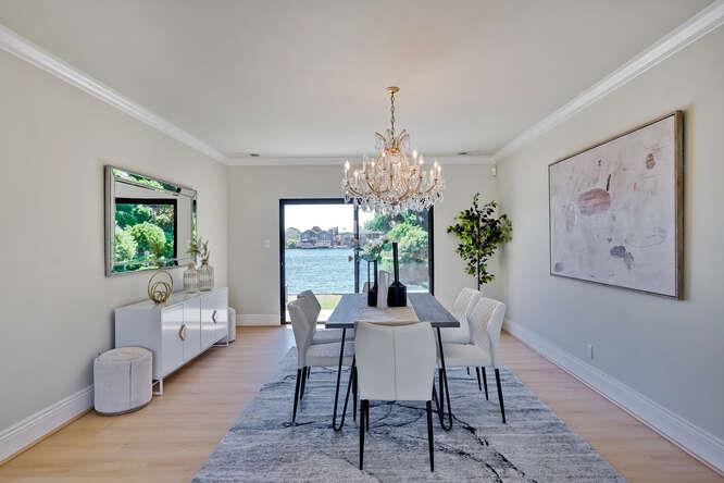 Detail Gallery Image 7 of 39 For 998 Flying Fish St, Foster City,  CA 94404 - 4 Beds | 2/1 Baths