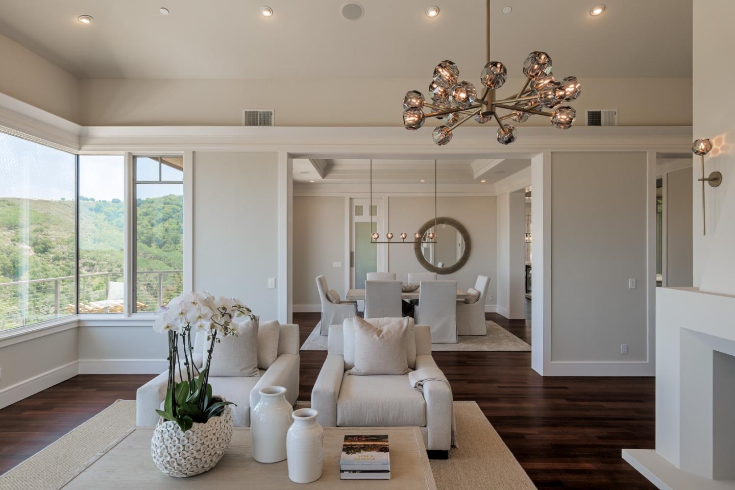 Detail Gallery Image 13 of 71 For 5 Redberry Rdg, Portola Valley,  CA 94028 - 6 Beds | 6/3 Baths
