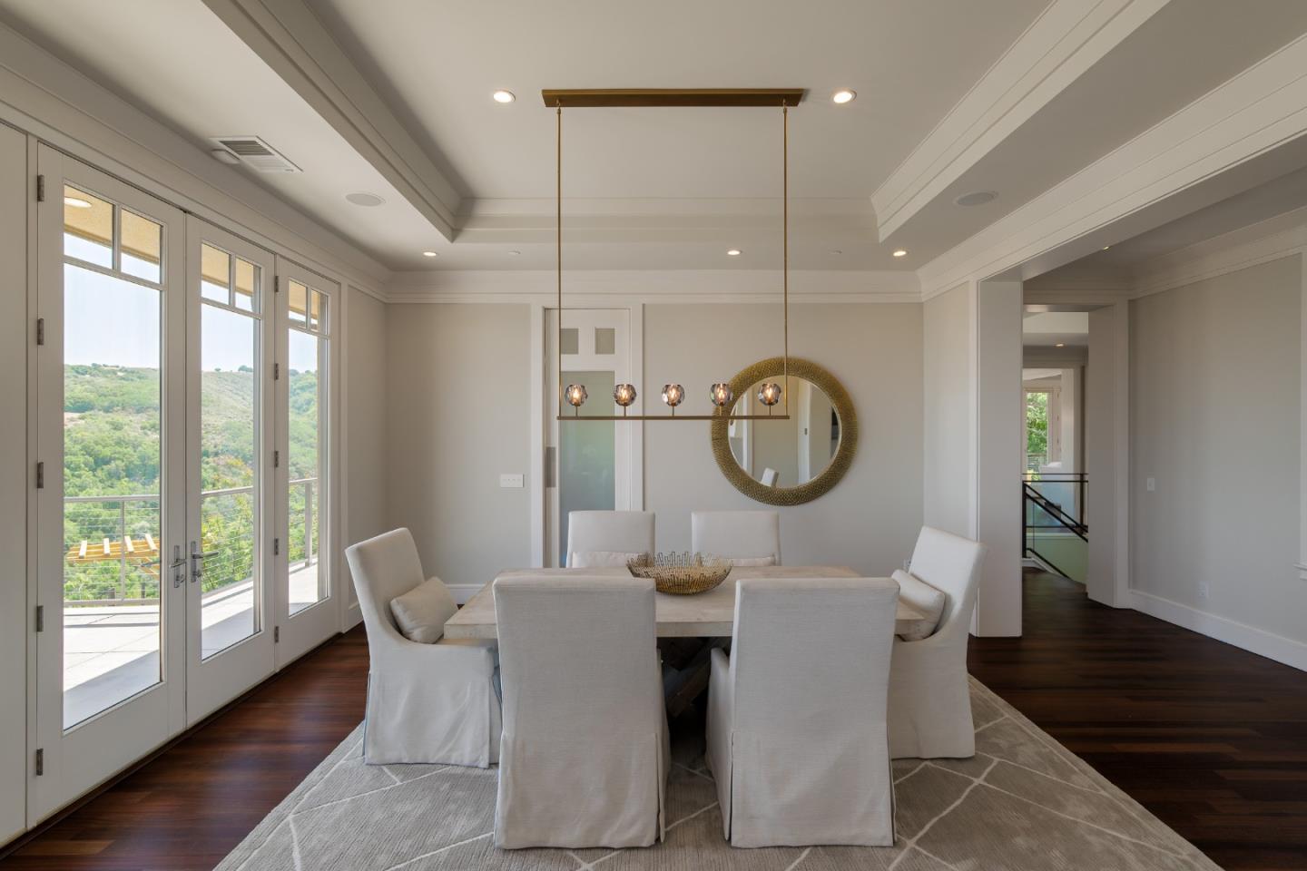 Detail Gallery Image 14 of 71 For 5 Redberry Rdg, Portola Valley,  CA 94028 - 6 Beds | 6/3 Baths