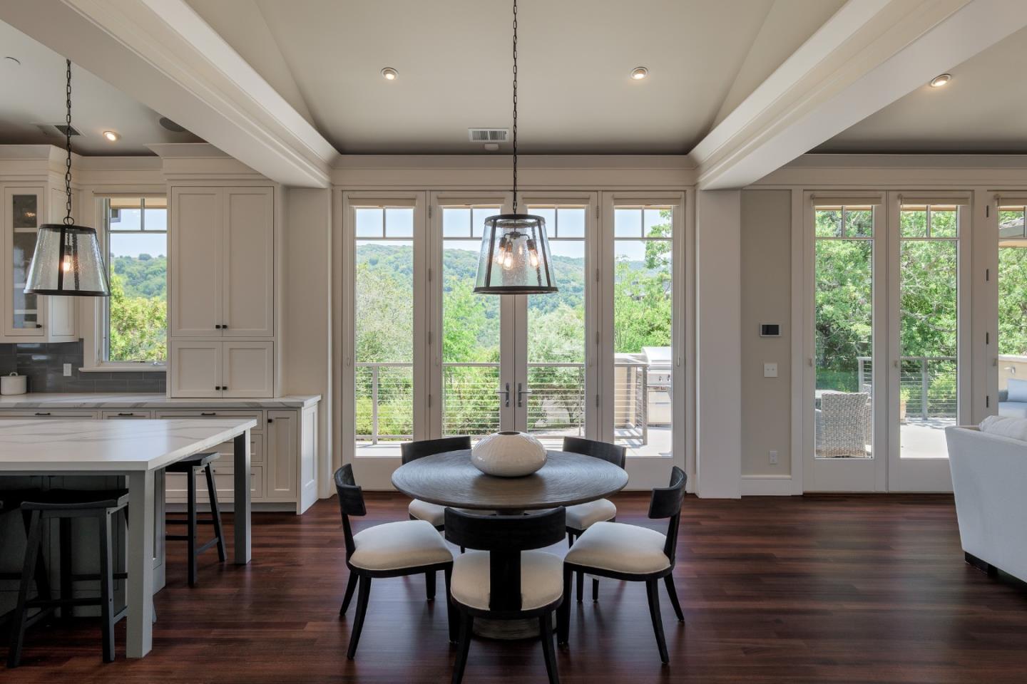 Detail Gallery Image 20 of 71 For 5 Redberry Rdg, Portola Valley,  CA 94028 - 6 Beds | 6/3 Baths
