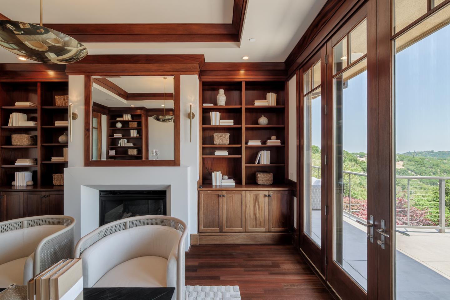 Detail Gallery Image 25 of 71 For 5 Redberry Rdg, Portola Valley,  CA 94028 - 6 Beds | 6/3 Baths