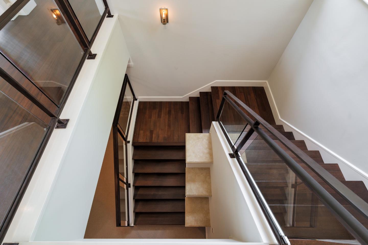 Detail Gallery Image 43 of 71 For 5 Redberry Rdg, Portola Valley,  CA 94028 - 6 Beds | 6/3 Baths