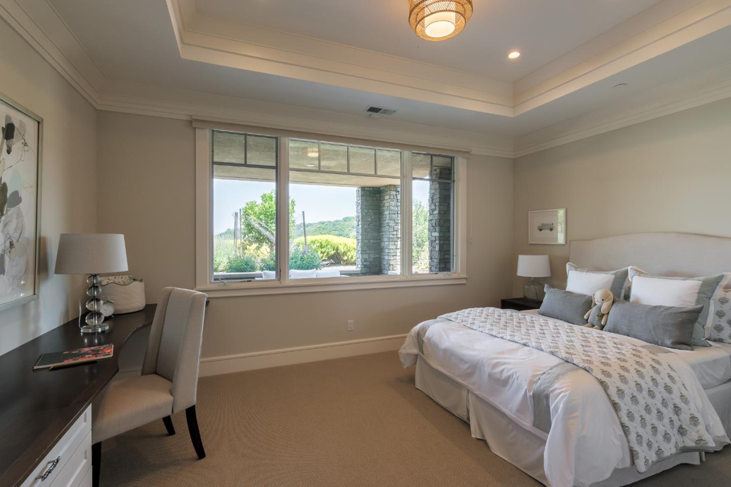 Detail Gallery Image 49 of 71 For 5 Redberry Rdg, Portola Valley,  CA 94028 - 6 Beds | 6/3 Baths