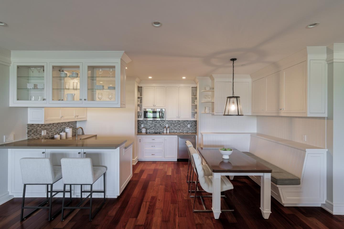 Detail Gallery Image 52 of 71 For 5 Redberry Rdg, Portola Valley,  CA 94028 - 6 Beds | 6/3 Baths