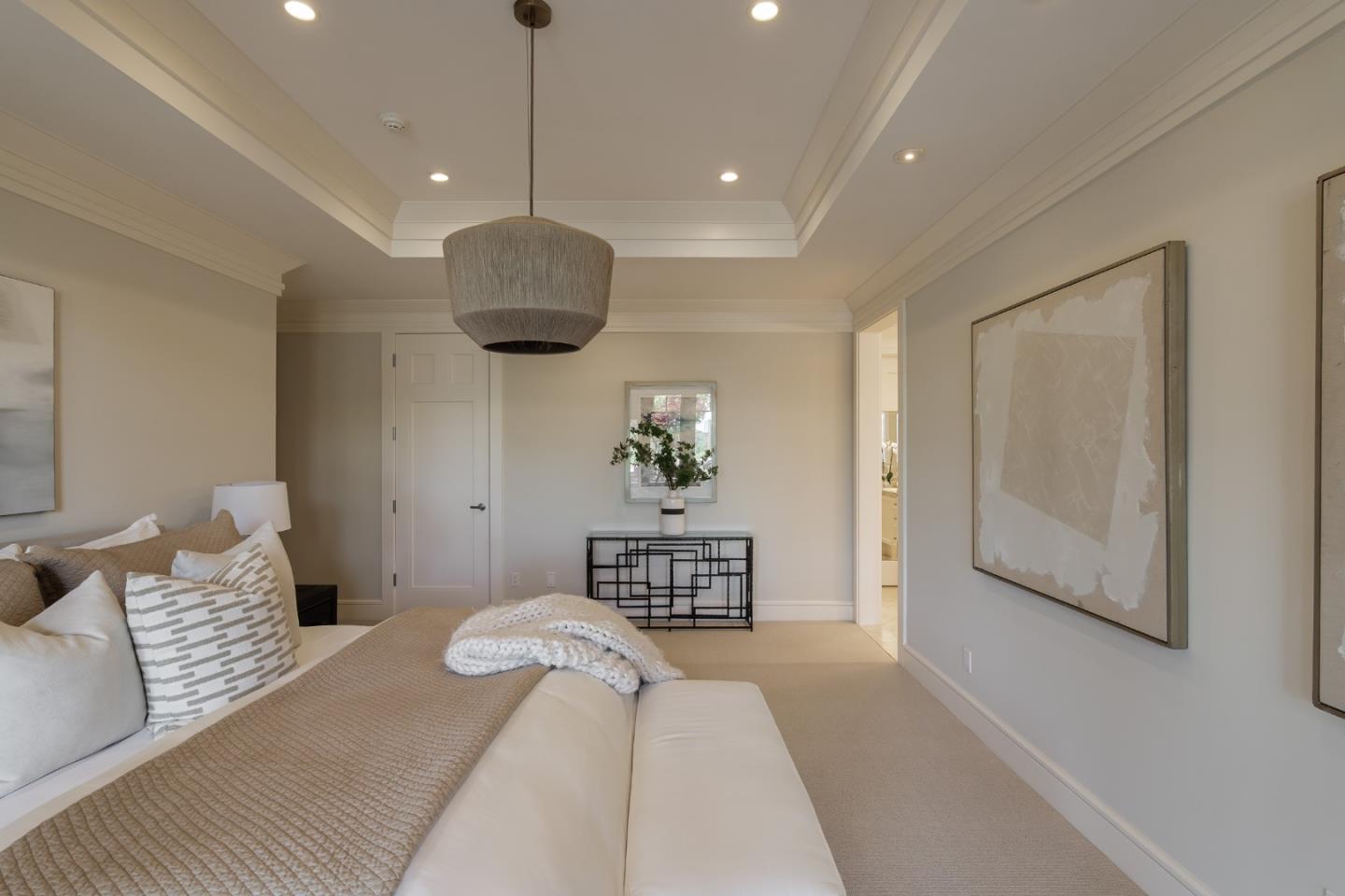 Detail Gallery Image 56 of 71 For 5 Redberry Rdg, Portola Valley,  CA 94028 - 6 Beds | 6/3 Baths
