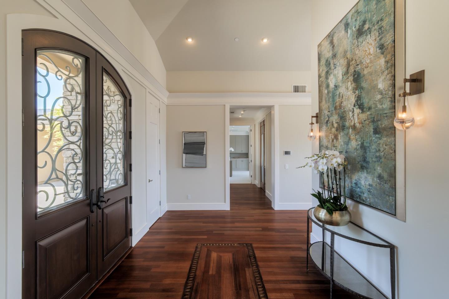 Detail Gallery Image 8 of 71 For 5 Redberry Rdg, Portola Valley,  CA 94028 - 6 Beds | 6/3 Baths