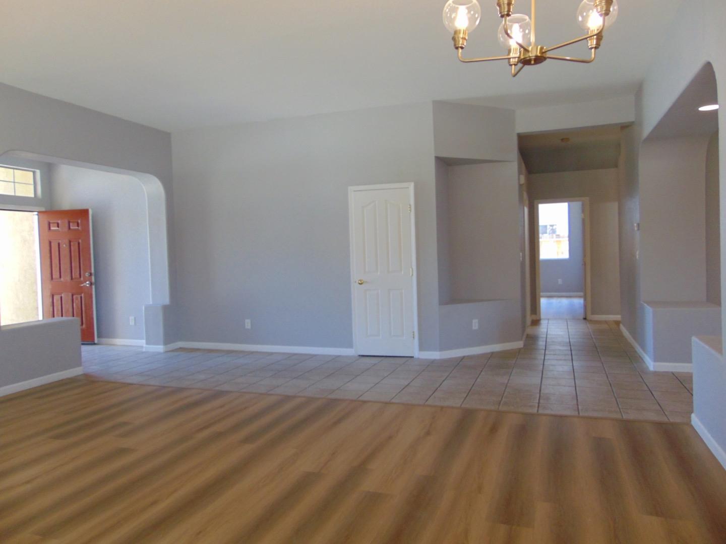 Detail Gallery Image 9 of 41 For 3343 Kay Bridges Pl, Stockton,  CA 95206 - 3 Beds | 3 Baths
