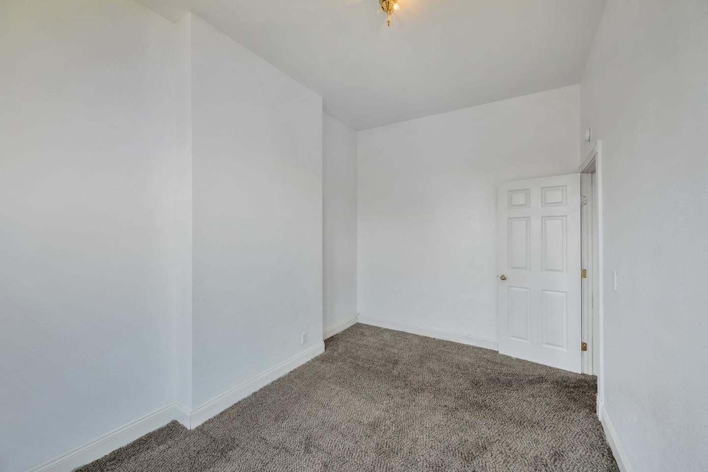 Detail Gallery Image 16 of 44 For 2664 22nd St, San Francisco,  CA 94110 - – Beds | – Baths