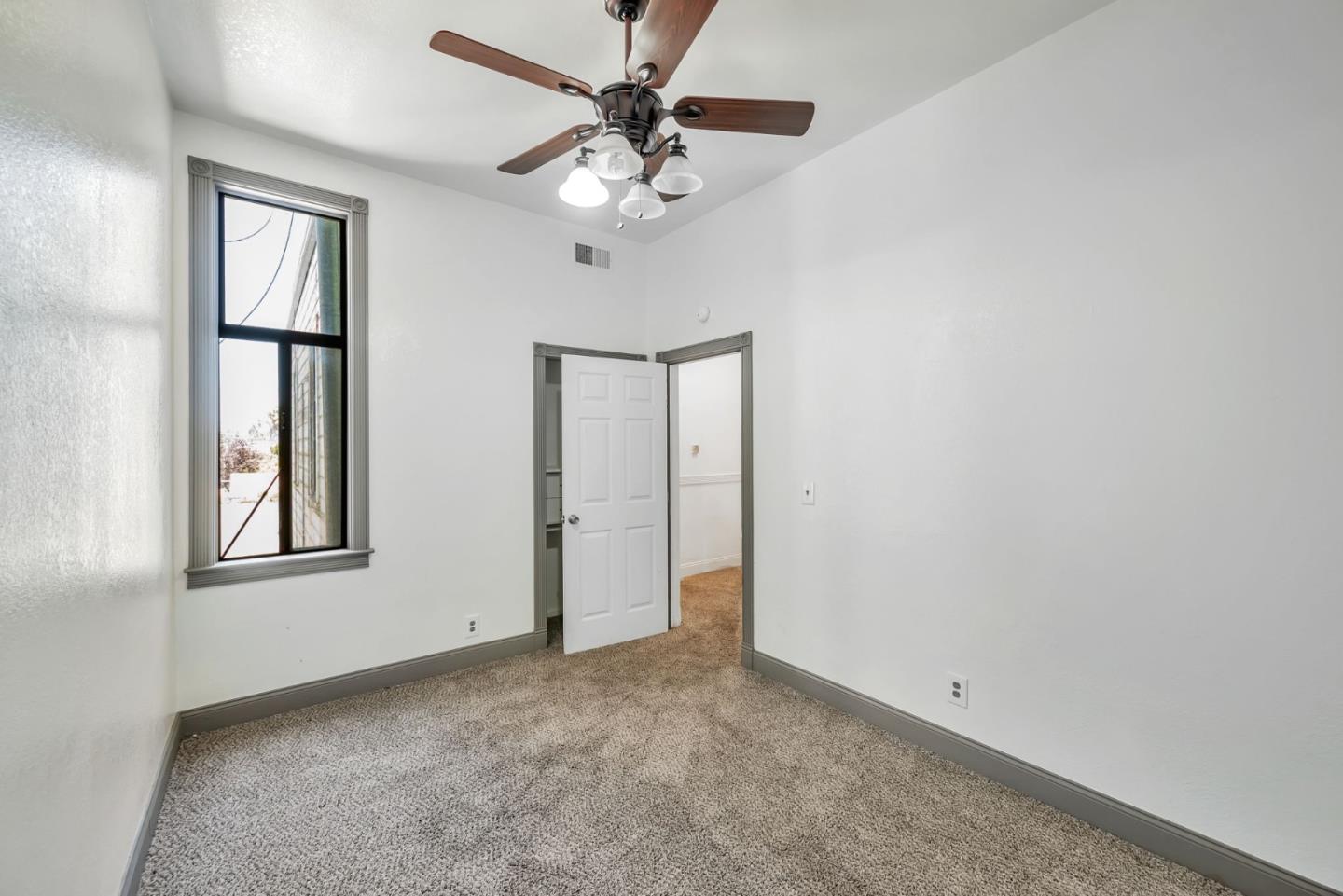 Detail Gallery Image 17 of 44 For 2664 22nd St, San Francisco,  CA 94110 - – Beds | – Baths