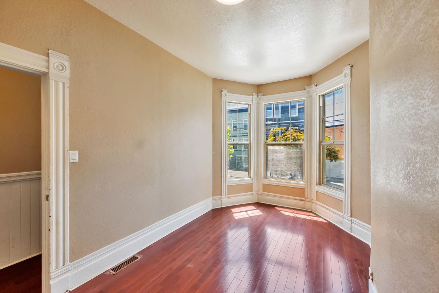 Detail Gallery Image 30 of 44 For 2664 22nd St, San Francisco,  CA 94110 - – Beds | – Baths