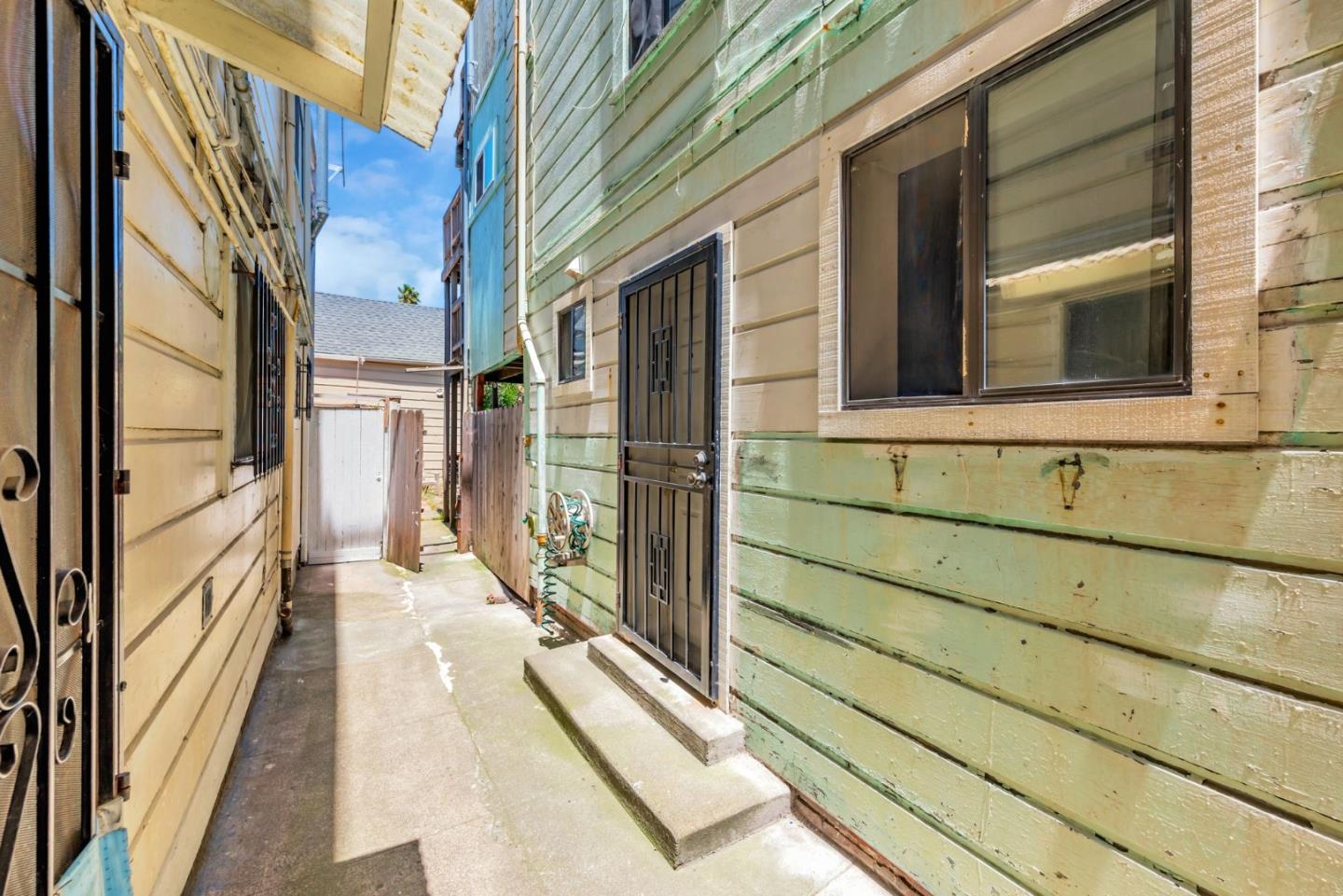 Detail Gallery Image 41 of 44 For 2664 22nd St, San Francisco,  CA 94110 - – Beds | – Baths