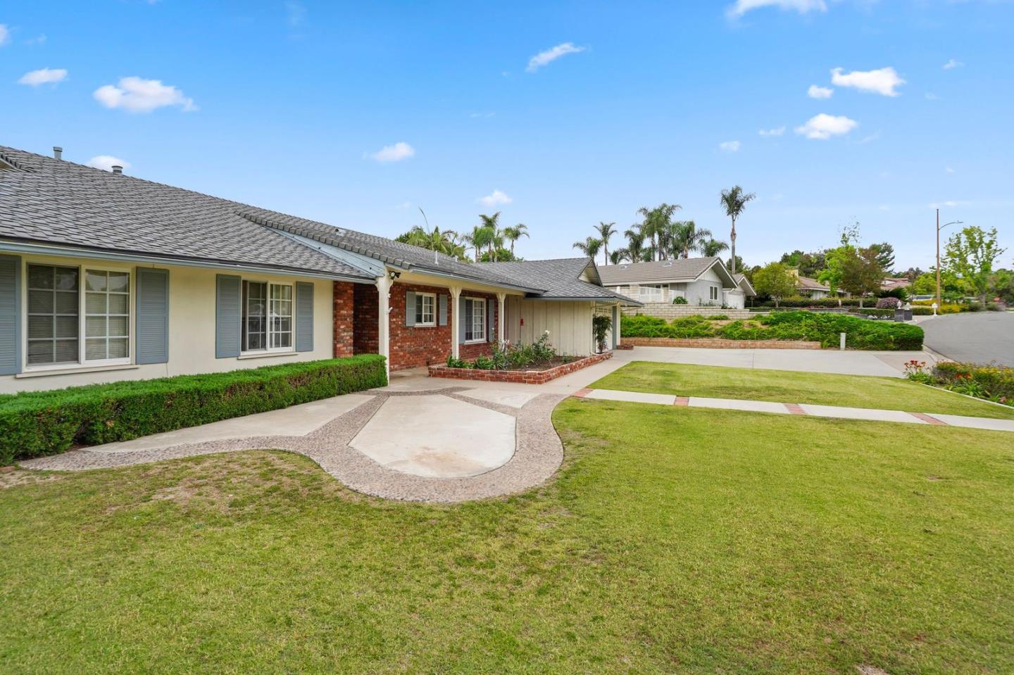Detail Gallery Image 4 of 10 For 5101 Club Terrace Dr, Yorba Linda,  CA 92886 - 4 Beds | 2/1 Baths